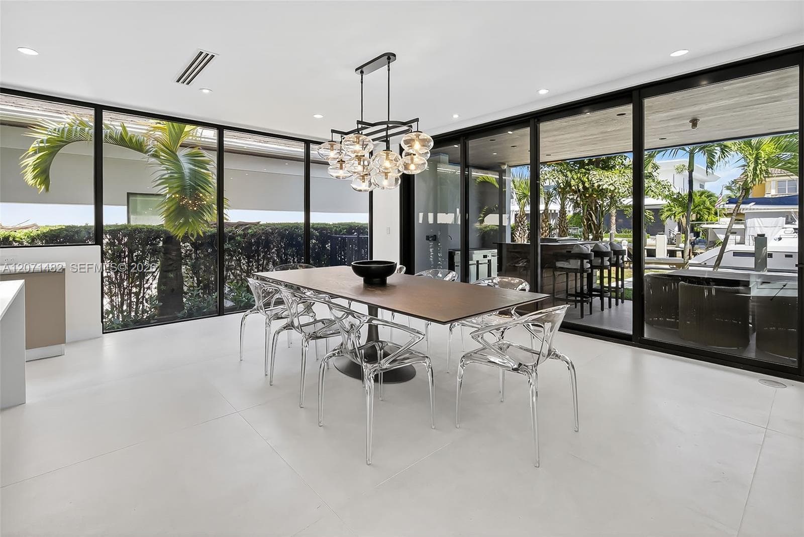 620 Solar Isle Dr photo 33