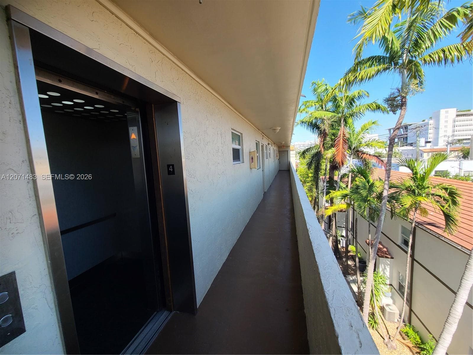 JEFFERSON PLAZA CONDO · #403 in Miami Beach - Photo 4