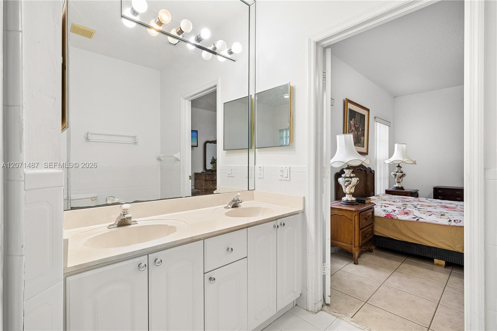 1220 SW 139th Ave photo 17
