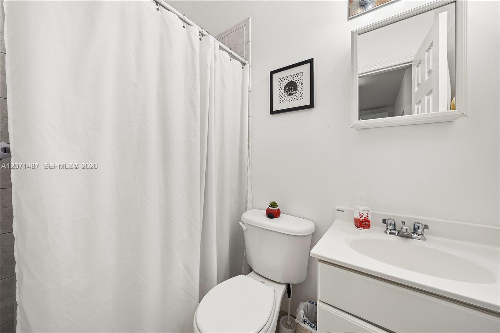 1220 SW 139th Ave photo 22