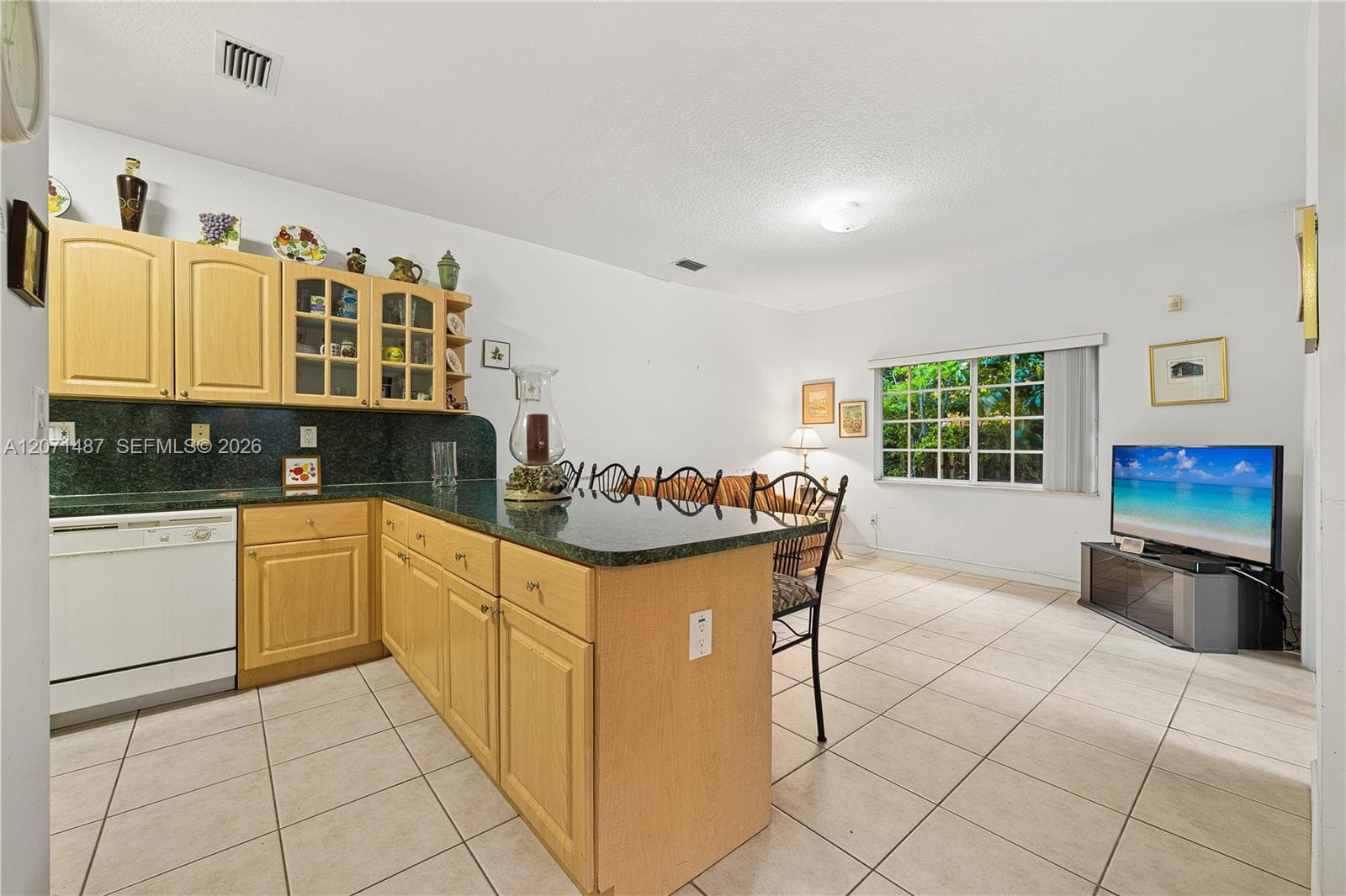 1220 SW 139th Ave photo 7