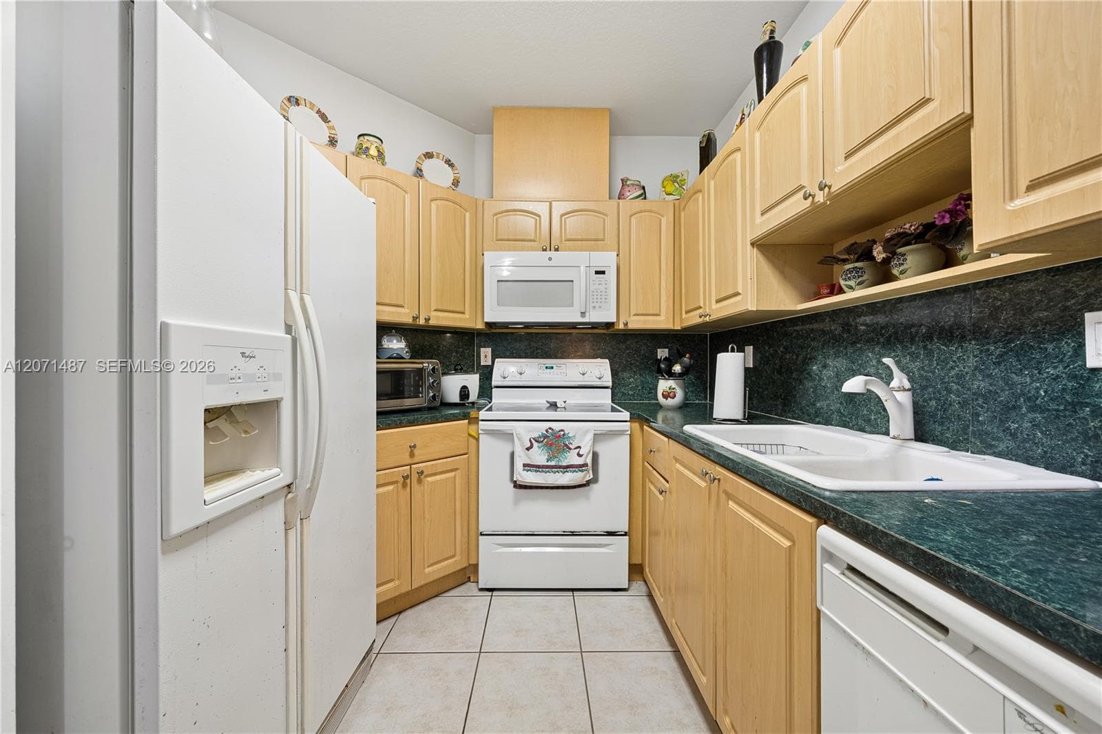 1220 SW 139th Ave photo 9