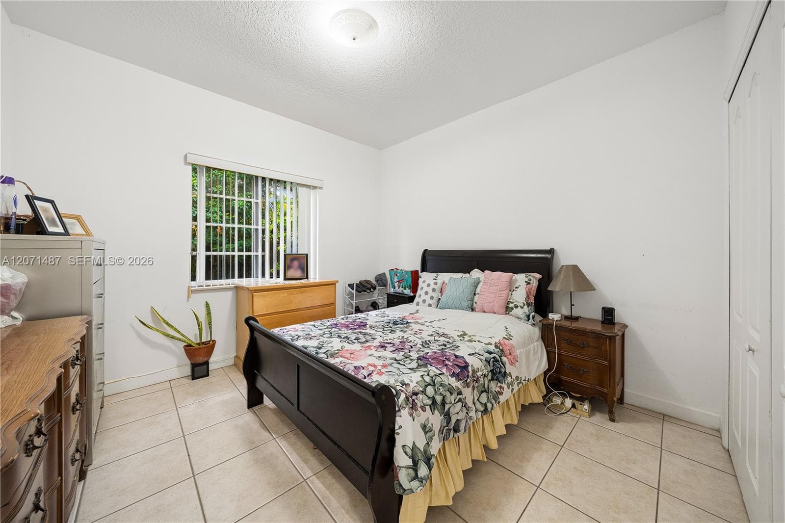 1220 SW 139th Ave photo 18