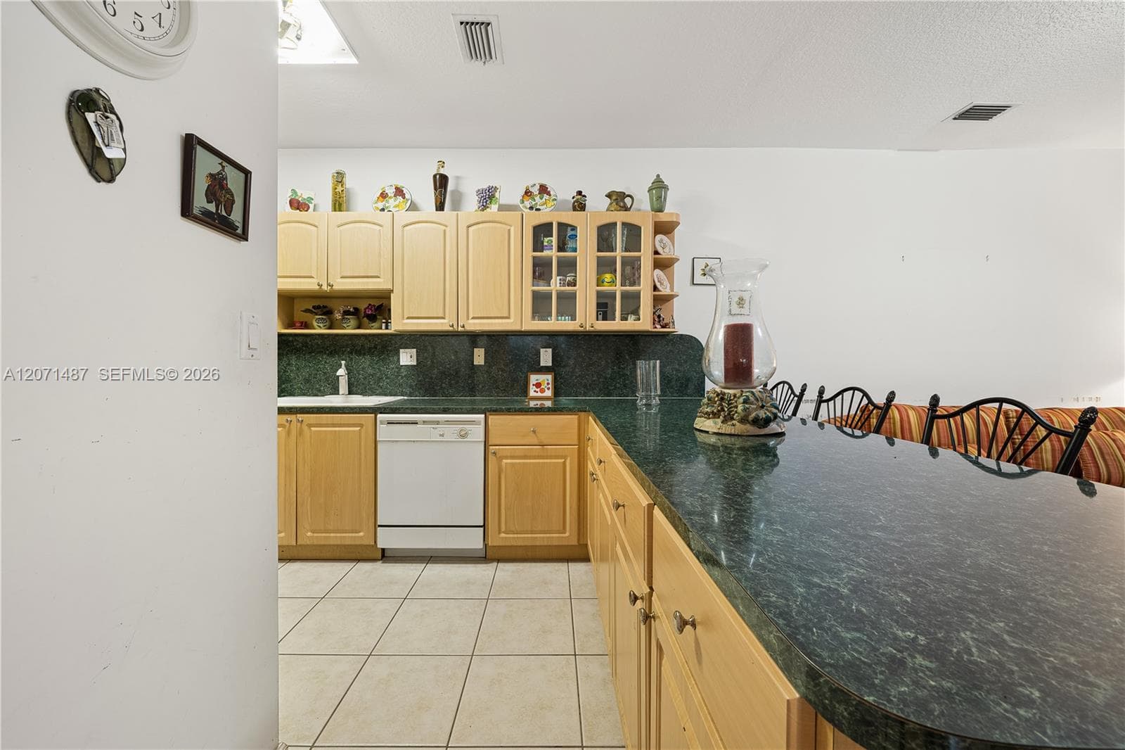 1220 SW 139th Ave photo 8