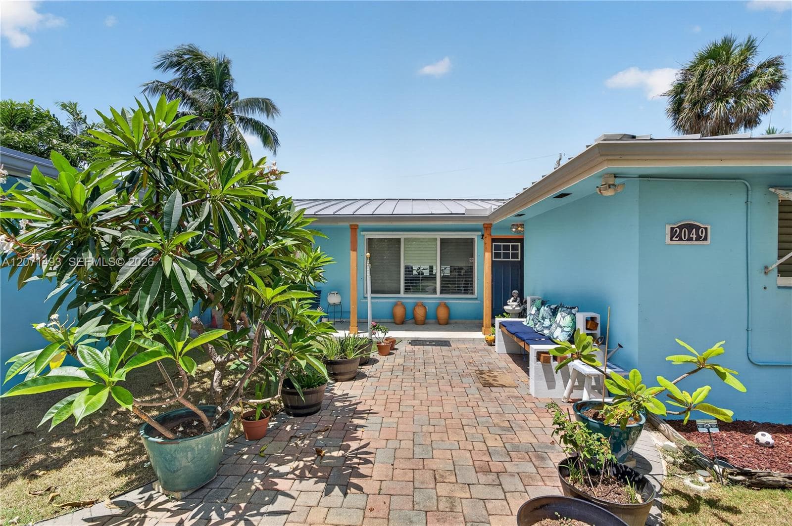 2049 Windward Dr photo 9