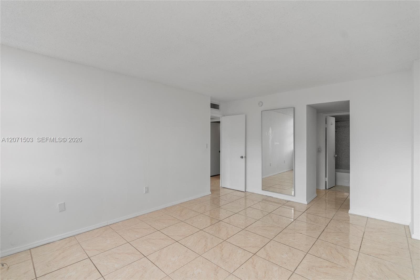 BUCKLEY TOWERS CONDO · #1025W in Miami - Photo 26