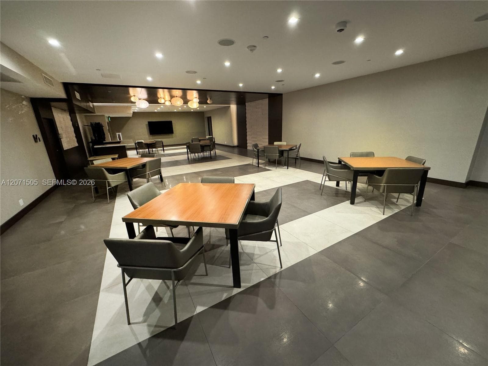 DELVISTA TOWERS CONDO · #2027 in Aventura - Photo 31