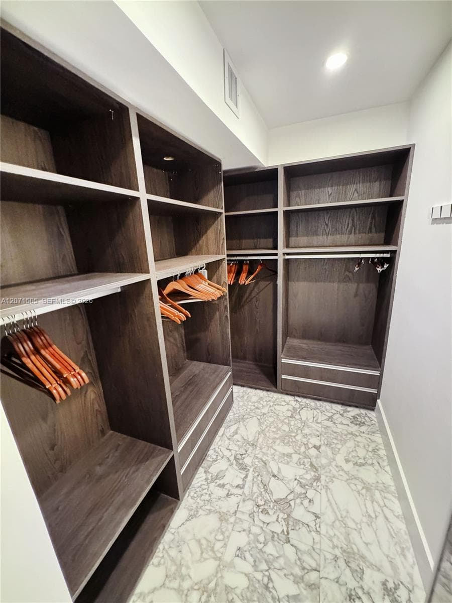 DELVISTA TOWERS CONDO · #2027 in Aventura - Photo 29