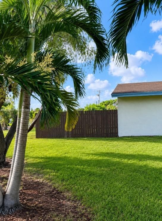 28012 SW 140th Ct photo 5