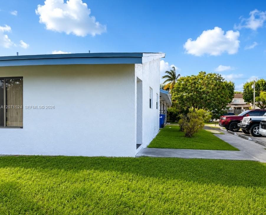 28012 SW 140th Ct photo 4