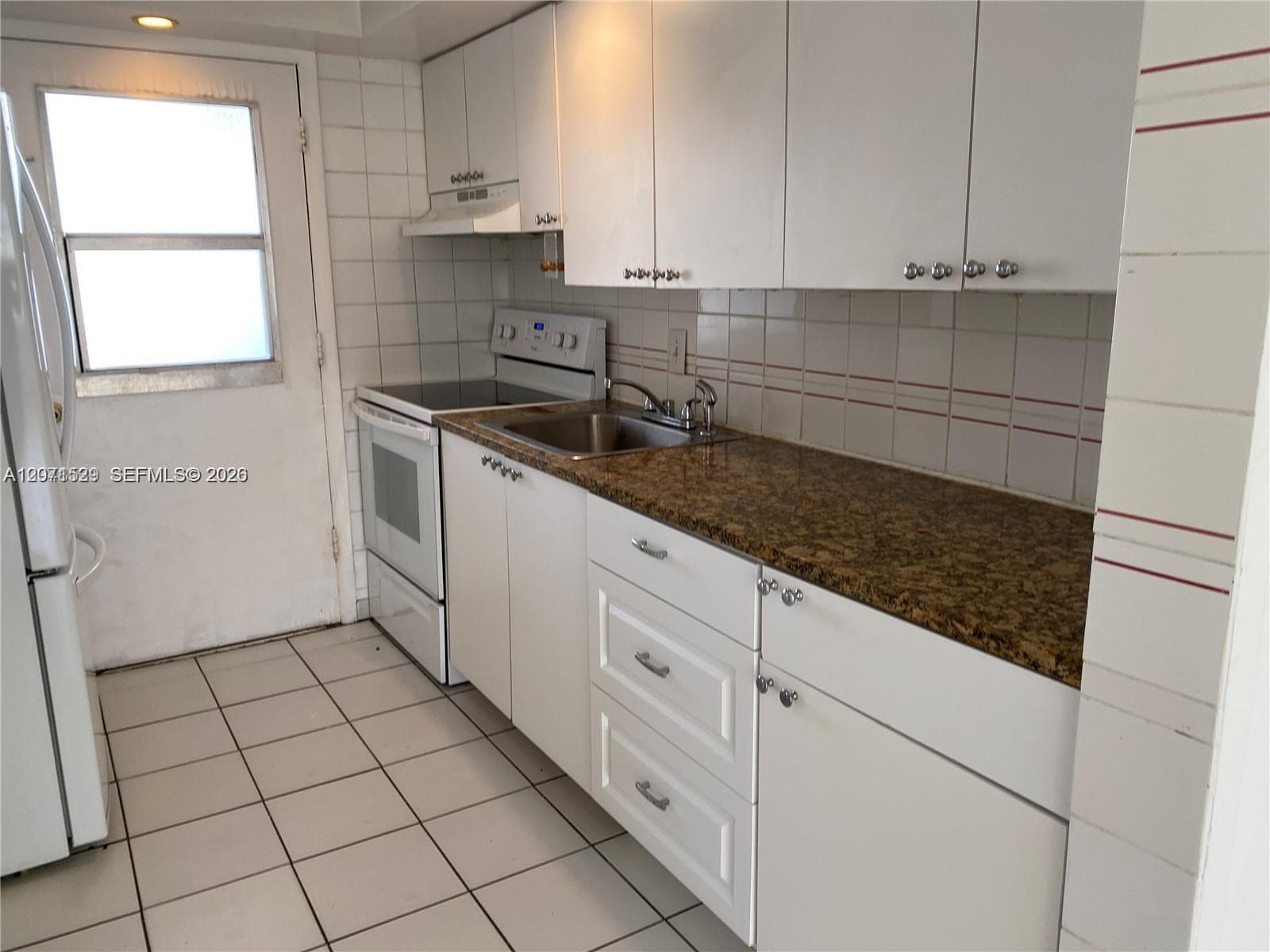 KEY BISCAYNE VI CONDO · #304E in Key Biscayne - Photo 2