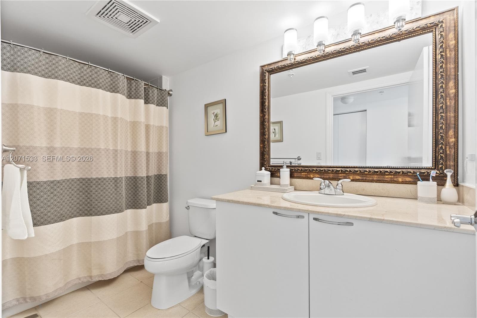La Perla · #3604 in Sunny Isles Beach - Photo 24