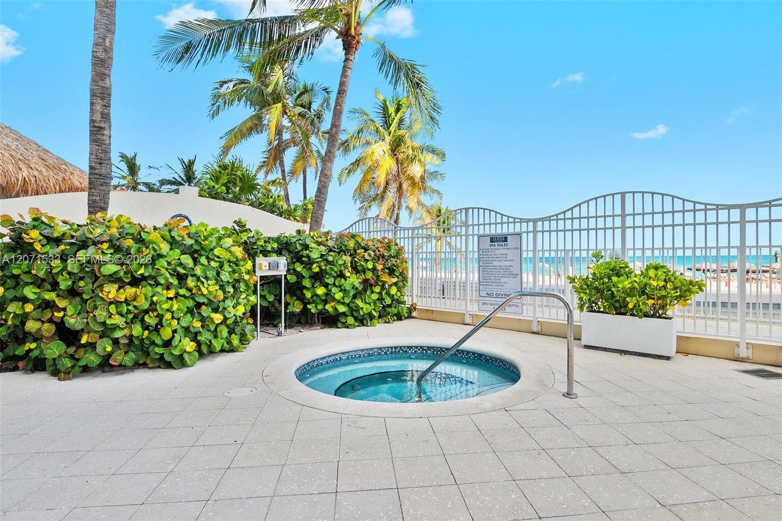 La Perla · #3604 in Sunny Isles Beach - Photo 33