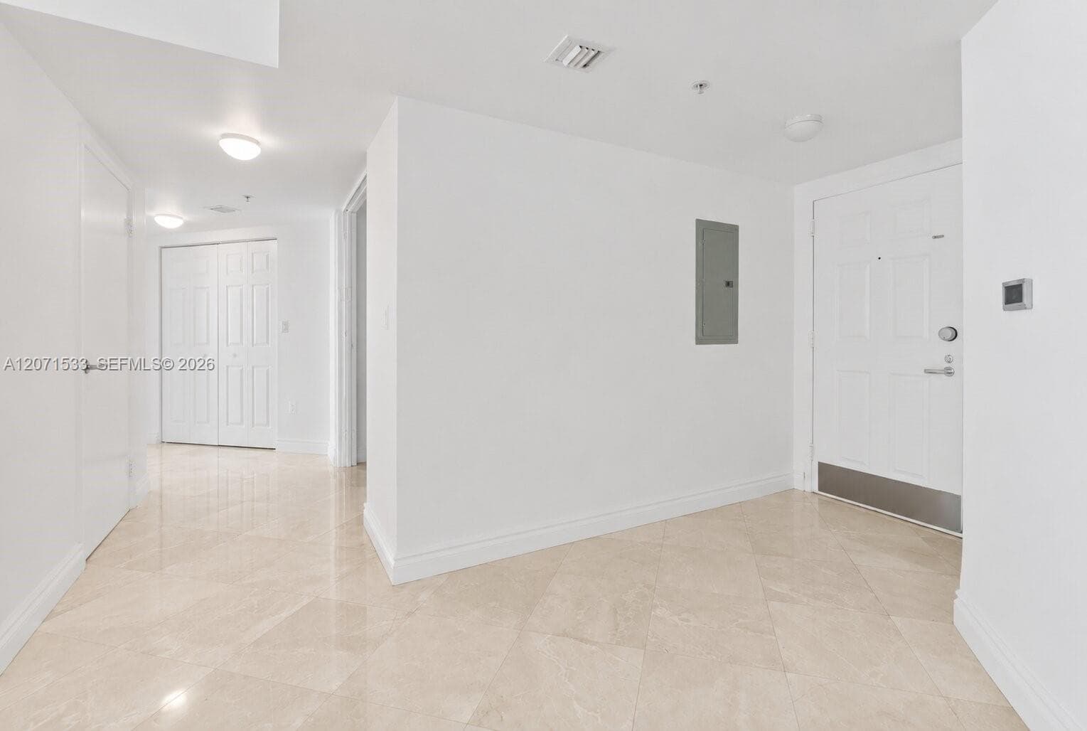 La Perla · #3604 in Sunny Isles Beach - Photo 14