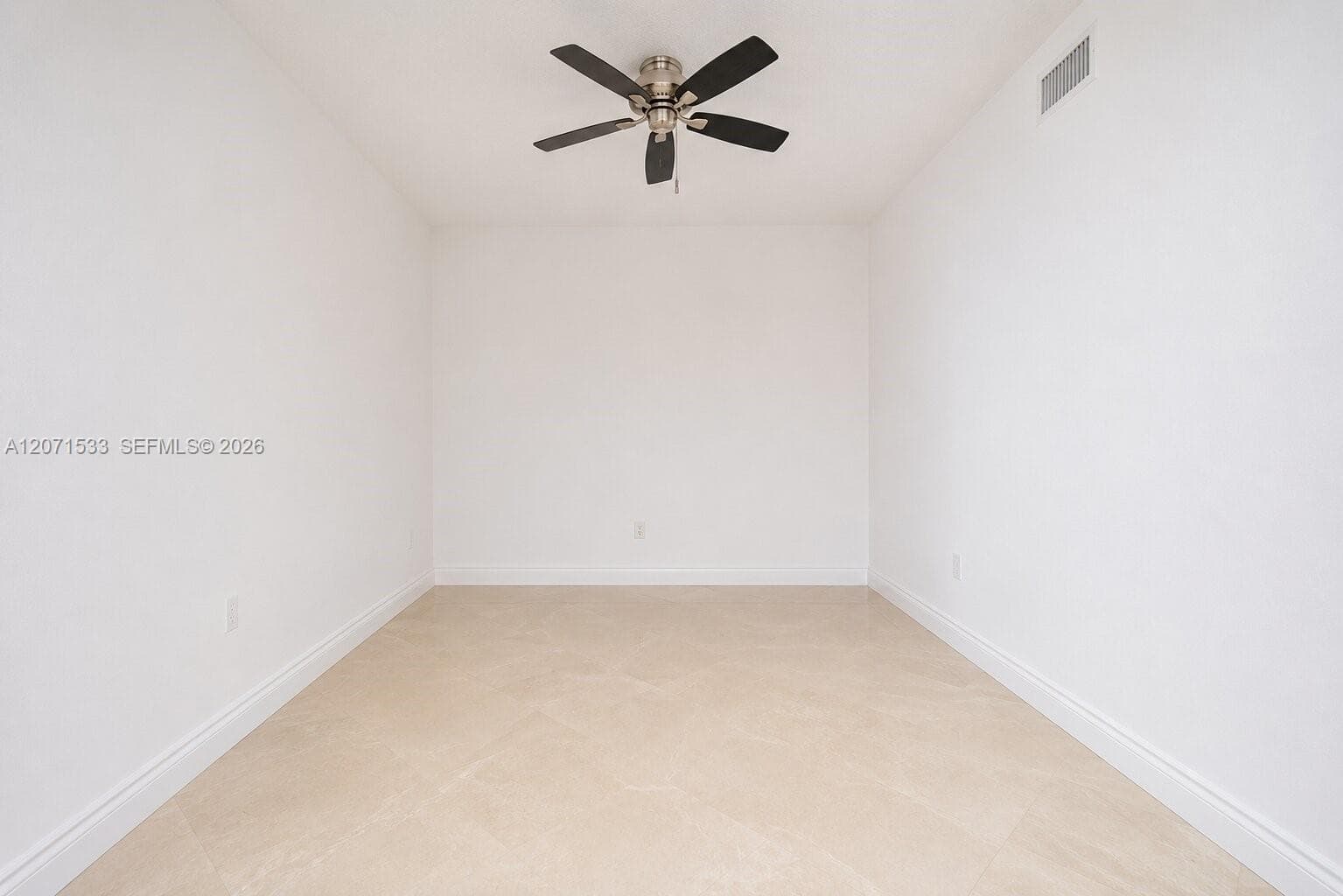 La Perla · #3604 in Sunny Isles Beach - Photo 15