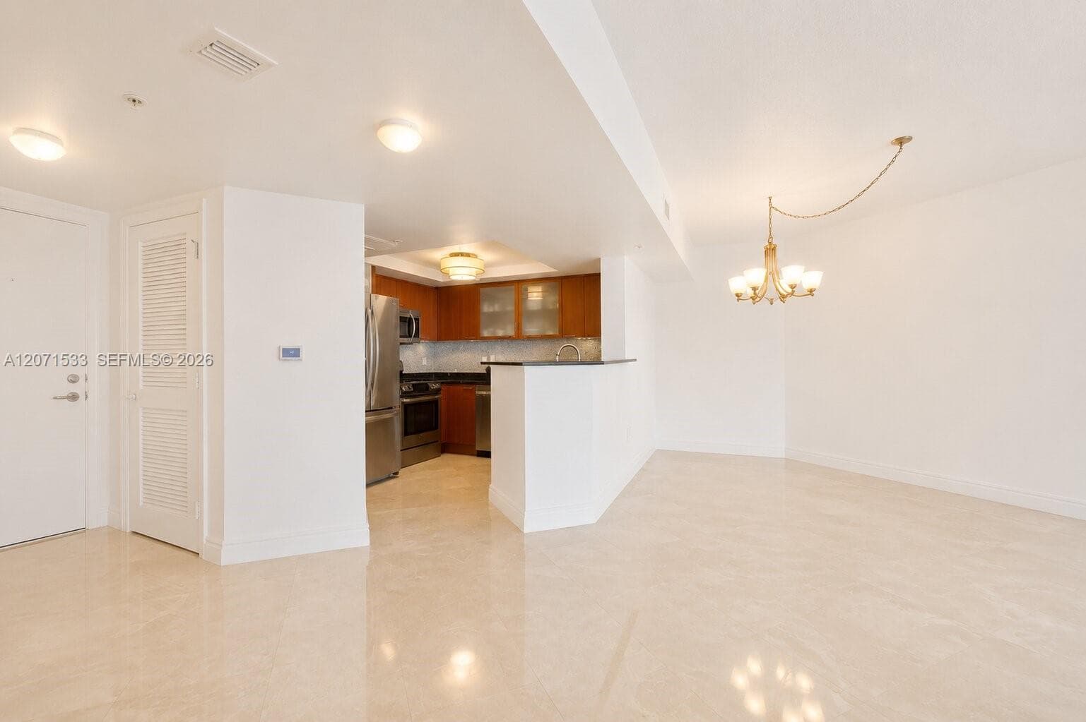 La Perla · #3604 in Sunny Isles Beach - Photo 8