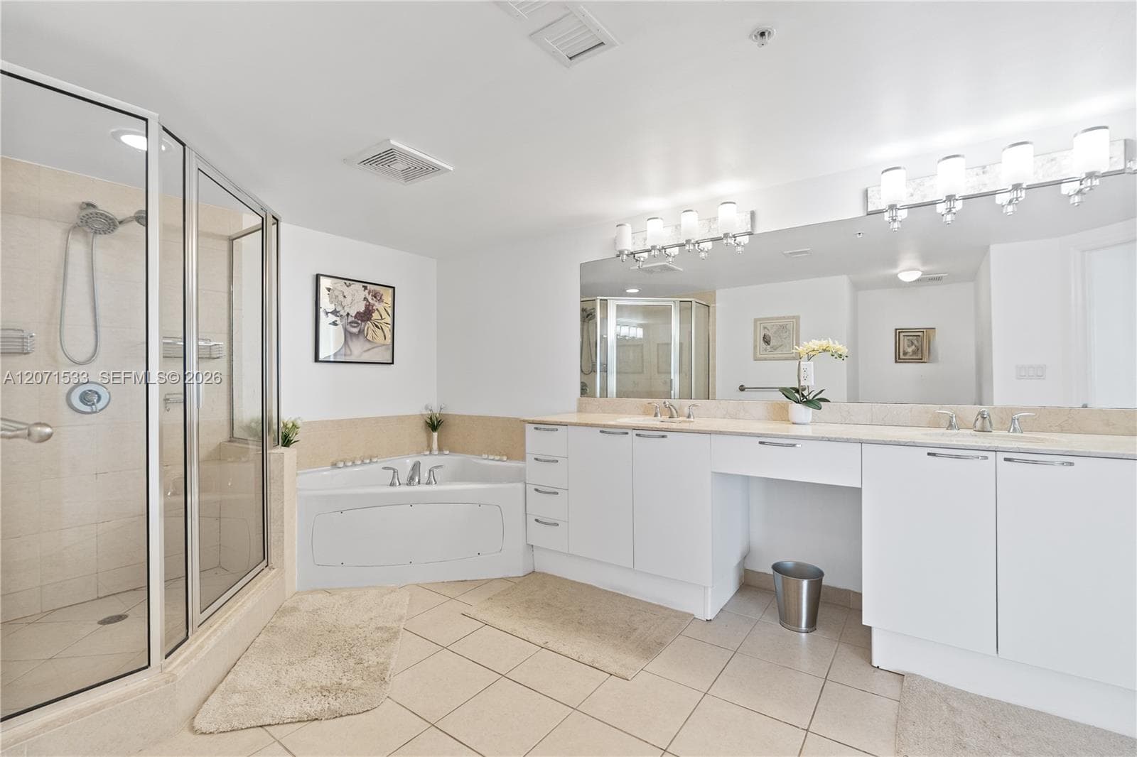 La Perla · #3604 in Sunny Isles Beach - Photo 21
