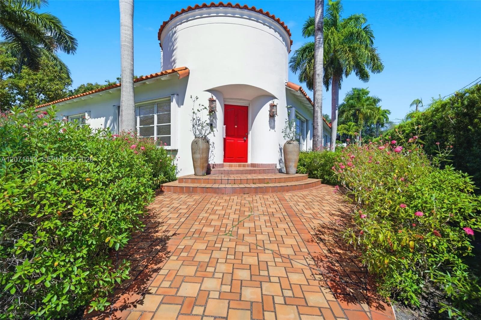 2300 S Miami Ave #2300 photo 2