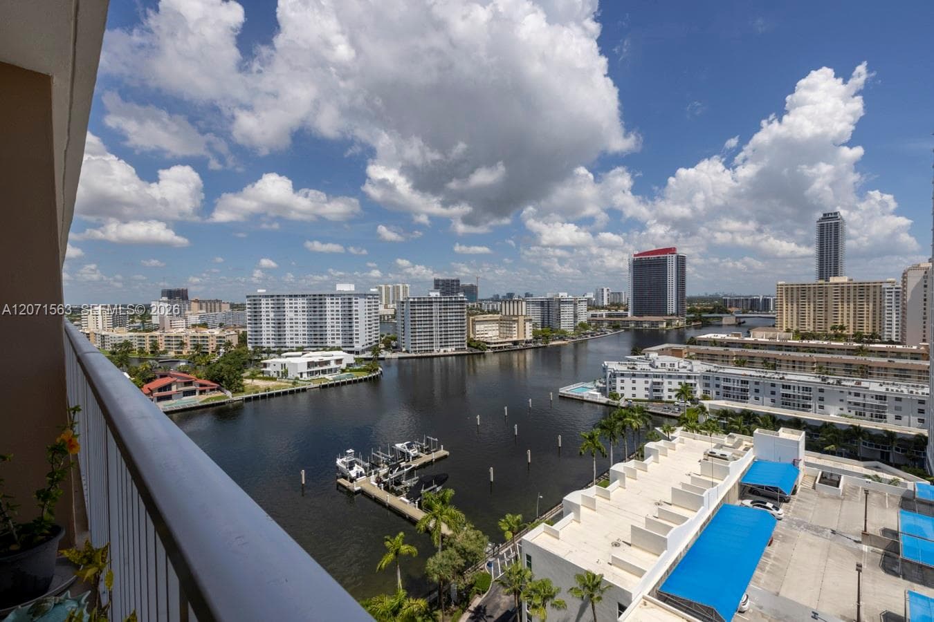 HEMISPHERES CONDO · #14B in Hallandale Beach - Photo 2