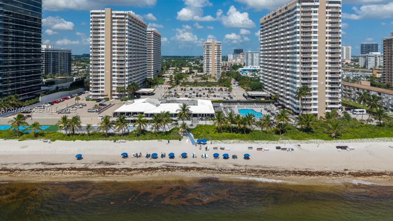 HEMISPHERES CONDO · #14B in Hallandale Beach - Photo 28