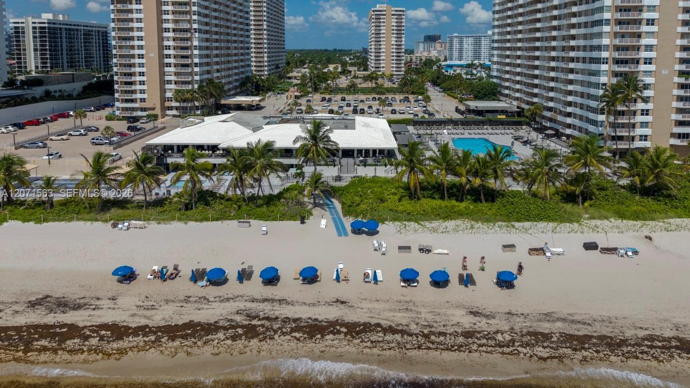 HEMISPHERES CONDO · #14B in Hallandale Beach - Photo 29