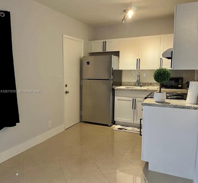 PALMVIEW CONDOMINIUM APAR · #8 in Hollywood - Photo 2