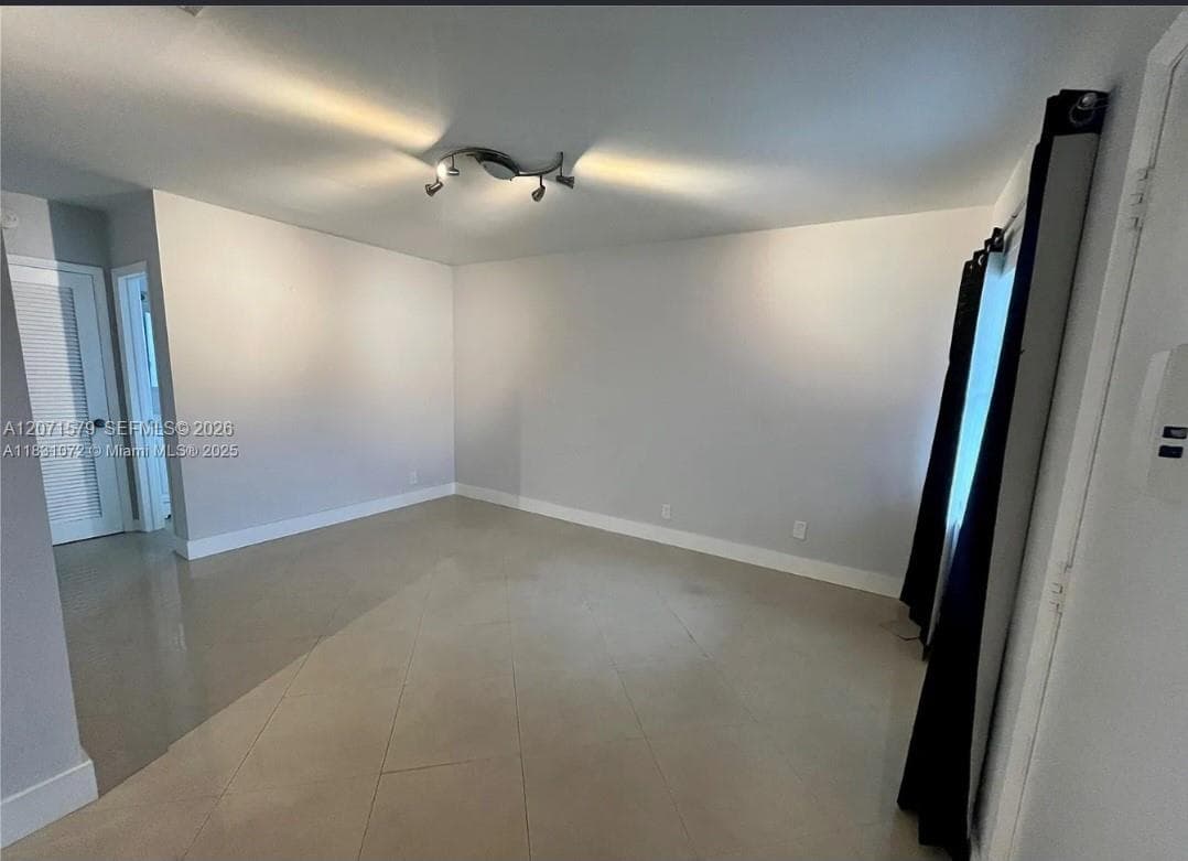 PALMVIEW CONDOMINIUM APAR · #8 in Hollywood - Photo 6