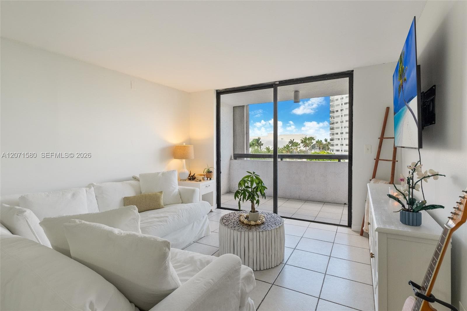 PARC PLAZA CONDO · #5D in Miami Beach - Photo 6