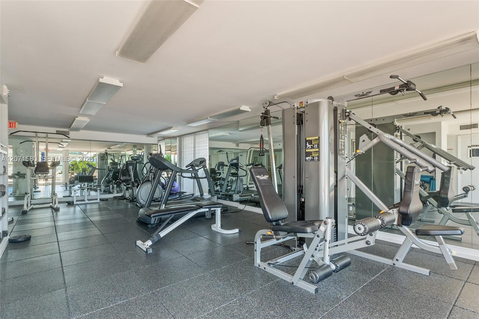 PARC PLAZA CONDO · #5D in Miami Beach - Photo 17