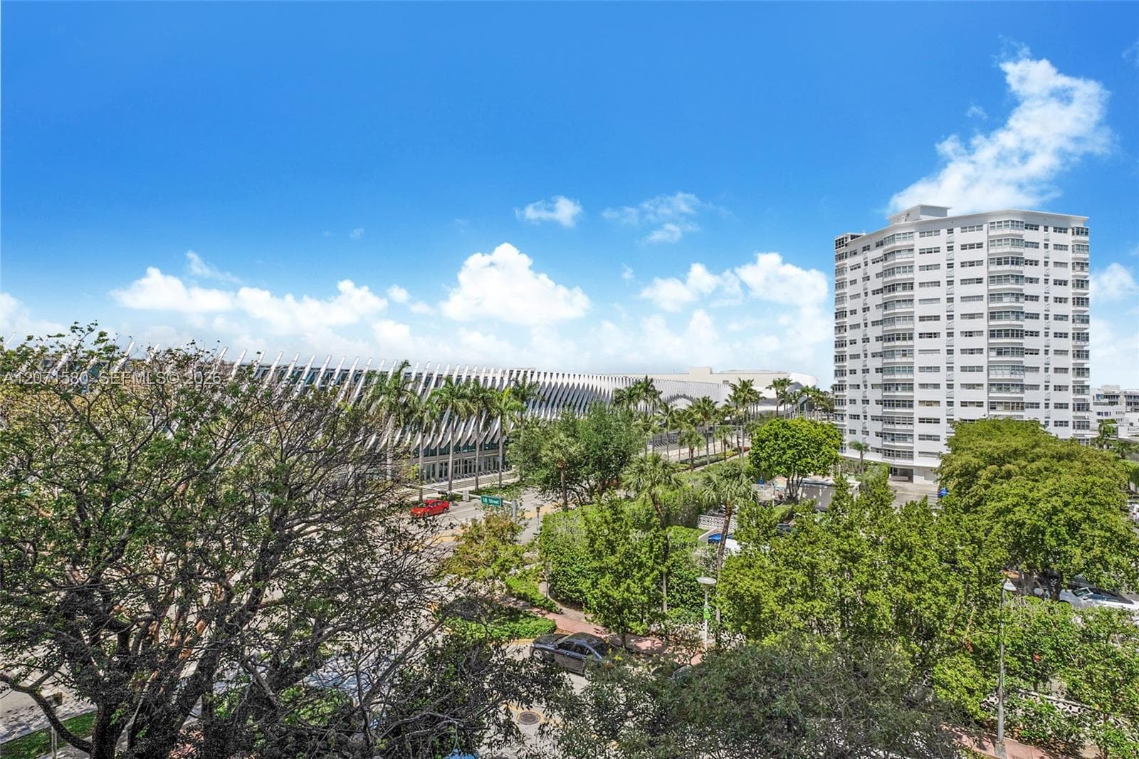 PARC PLAZA CONDO · #5D in Miami Beach - Photo 10