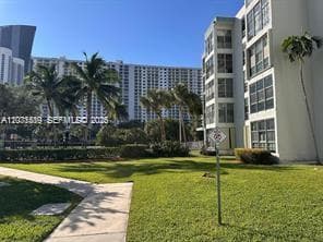 17560 Atlantic blvd · #511 in Sunny Isles Beach - Photo 62