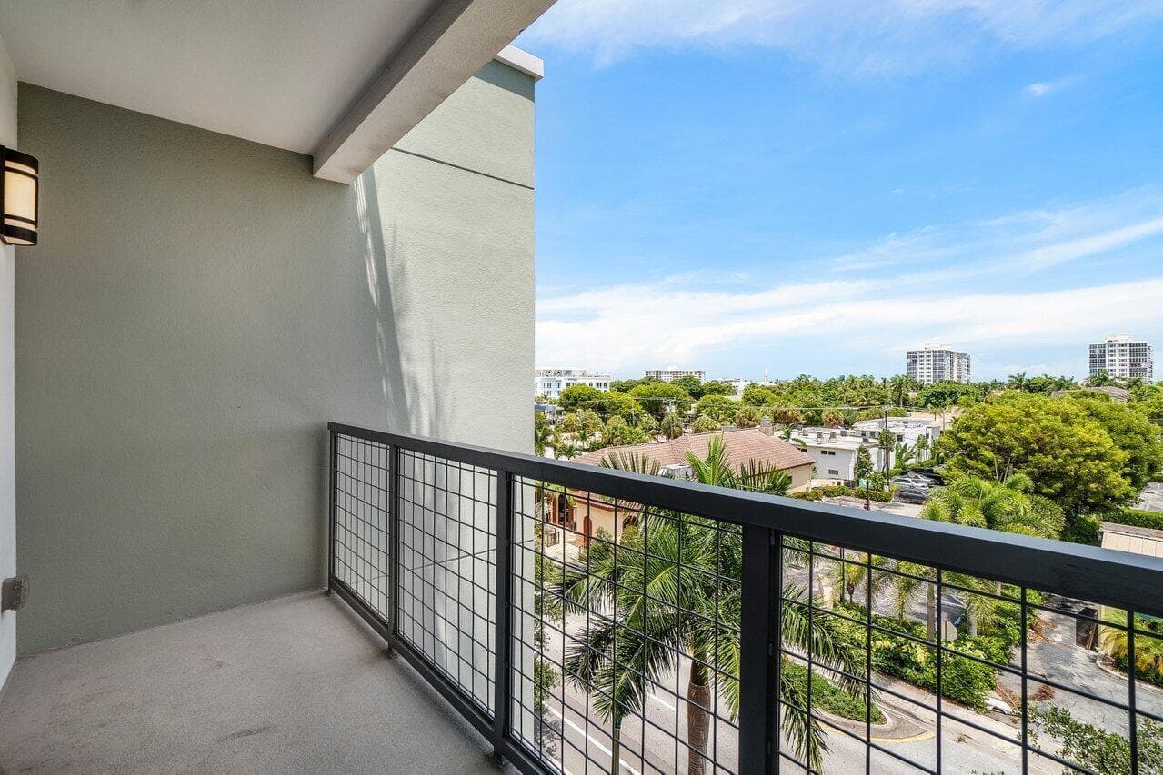 009-236Southeast5thAvenue-DelrayBeach-FL