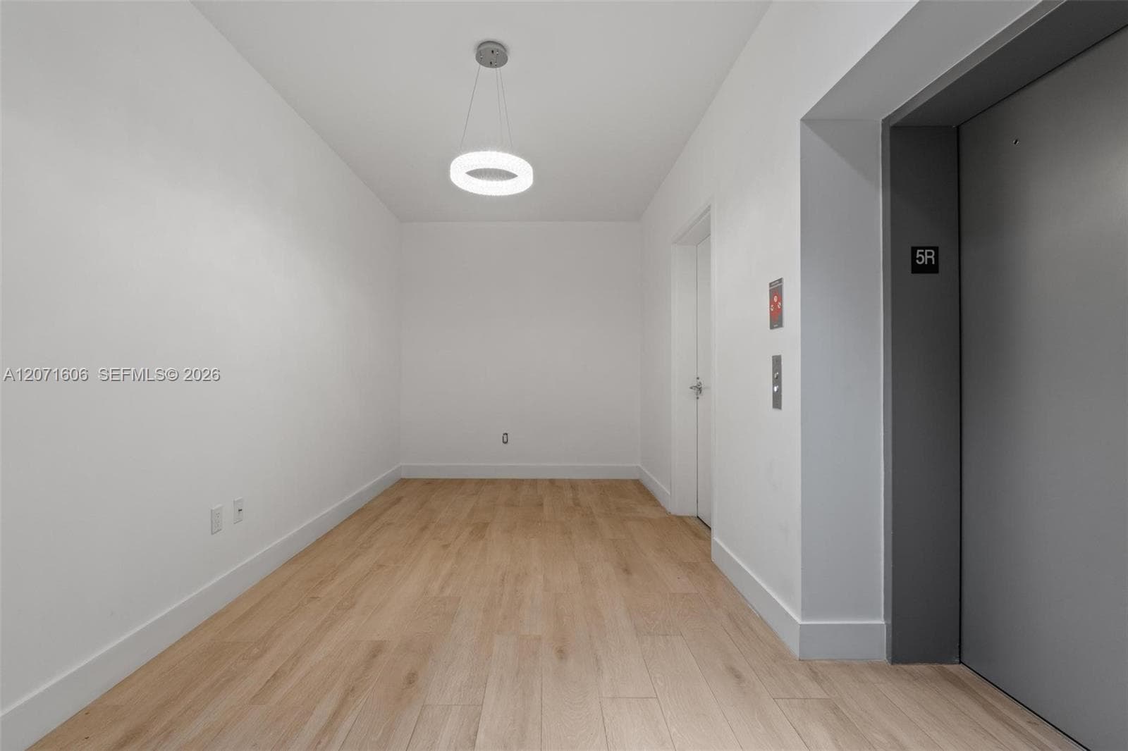 THE HARBOUR SOUTH CONDO · #521 in North Miami Beach - Photo 2
