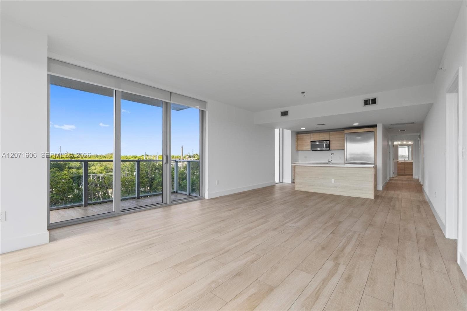 THE HARBOUR SOUTH CONDO · #521 in North Miami Beach - Photo 12