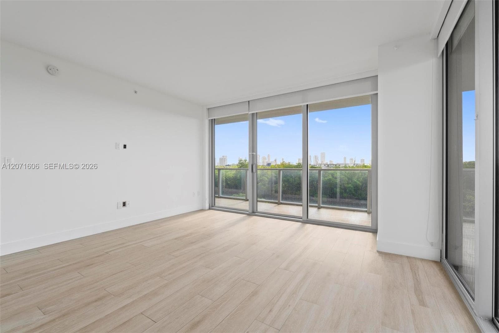 THE HARBOUR SOUTH CONDO · #521 in North Miami Beach - Photo 11