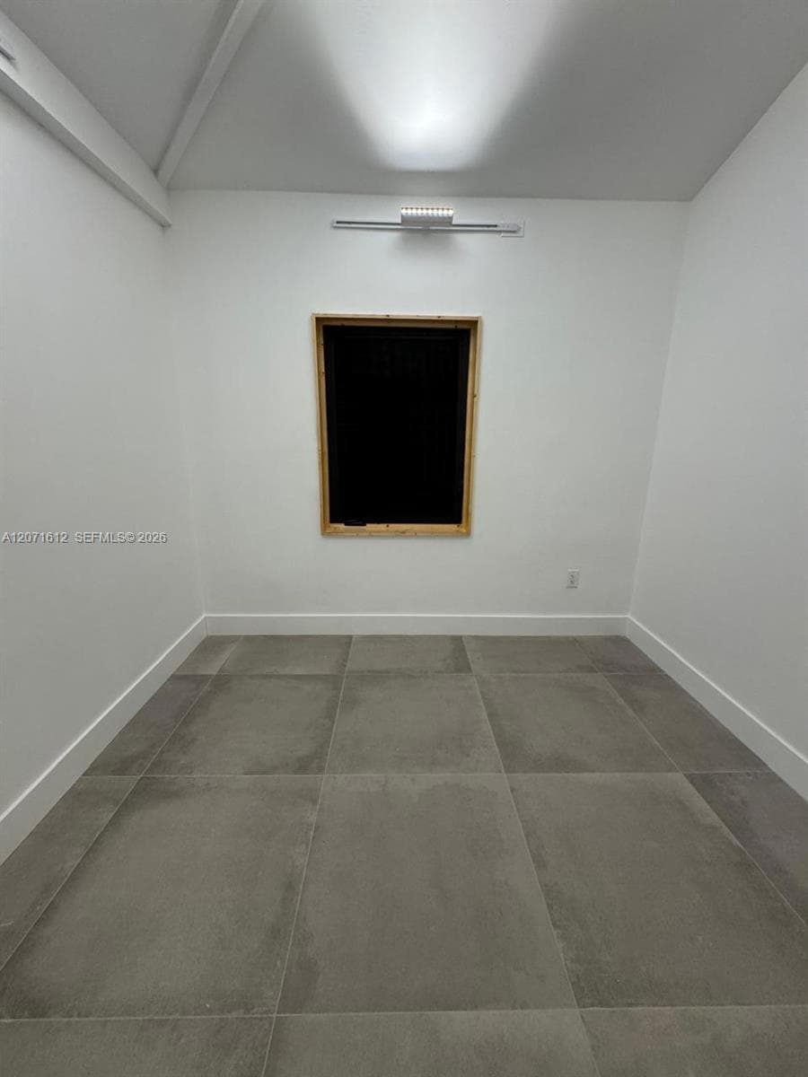 DUPONT ADDN · #1 in Miami - Photo 25