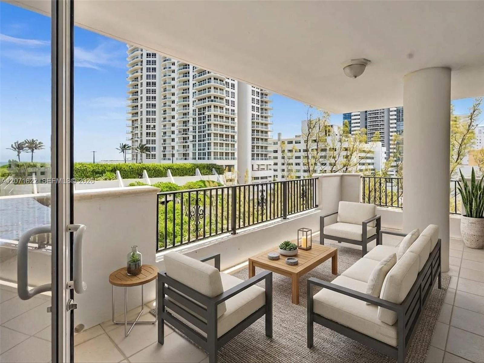 FLORIDA TOWERS CONDO · #501 in Miami Beach - Photo 1