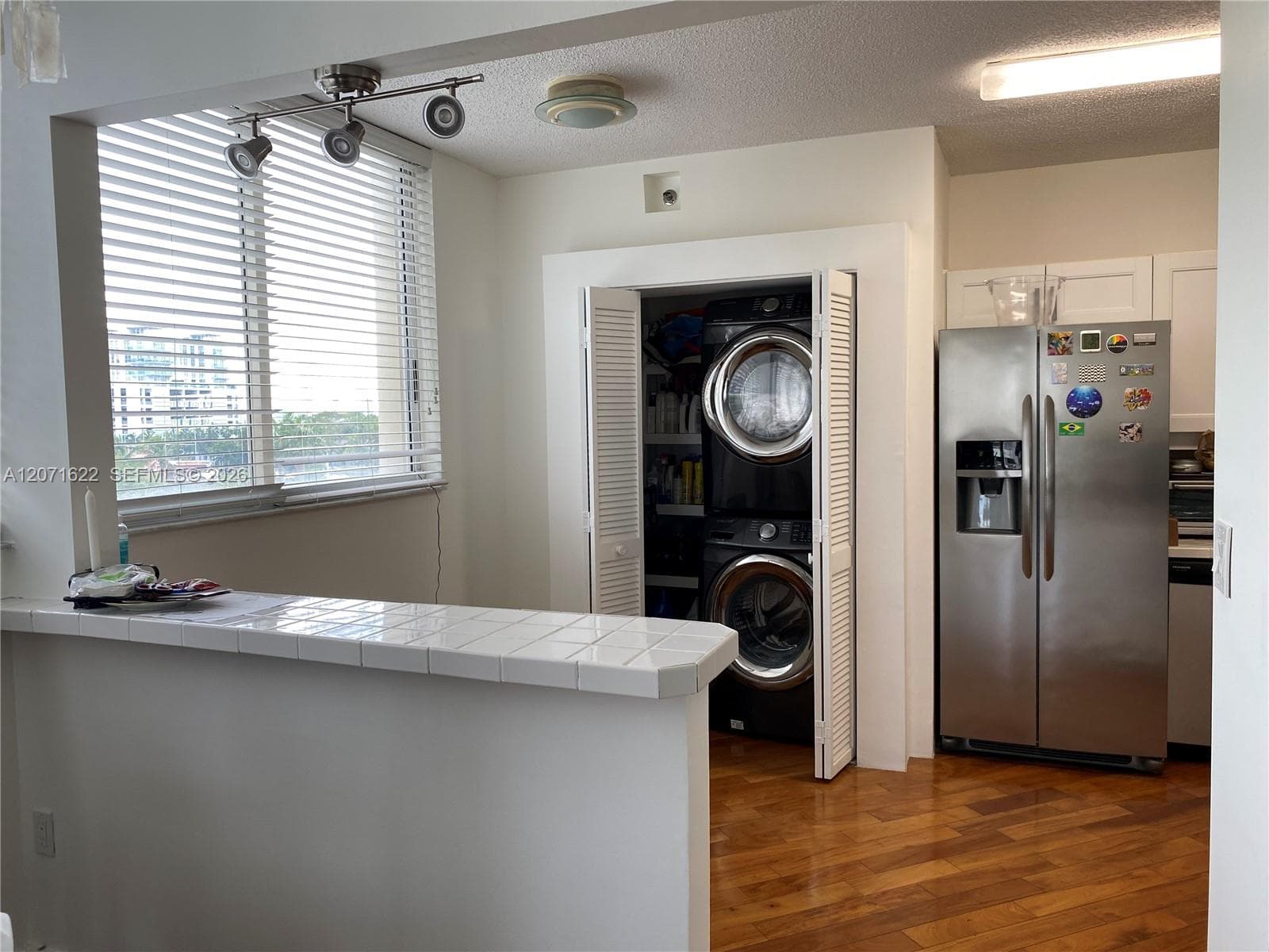 FLORIDA TOWERS CONDO · #501 in Miami Beach - Photo 5