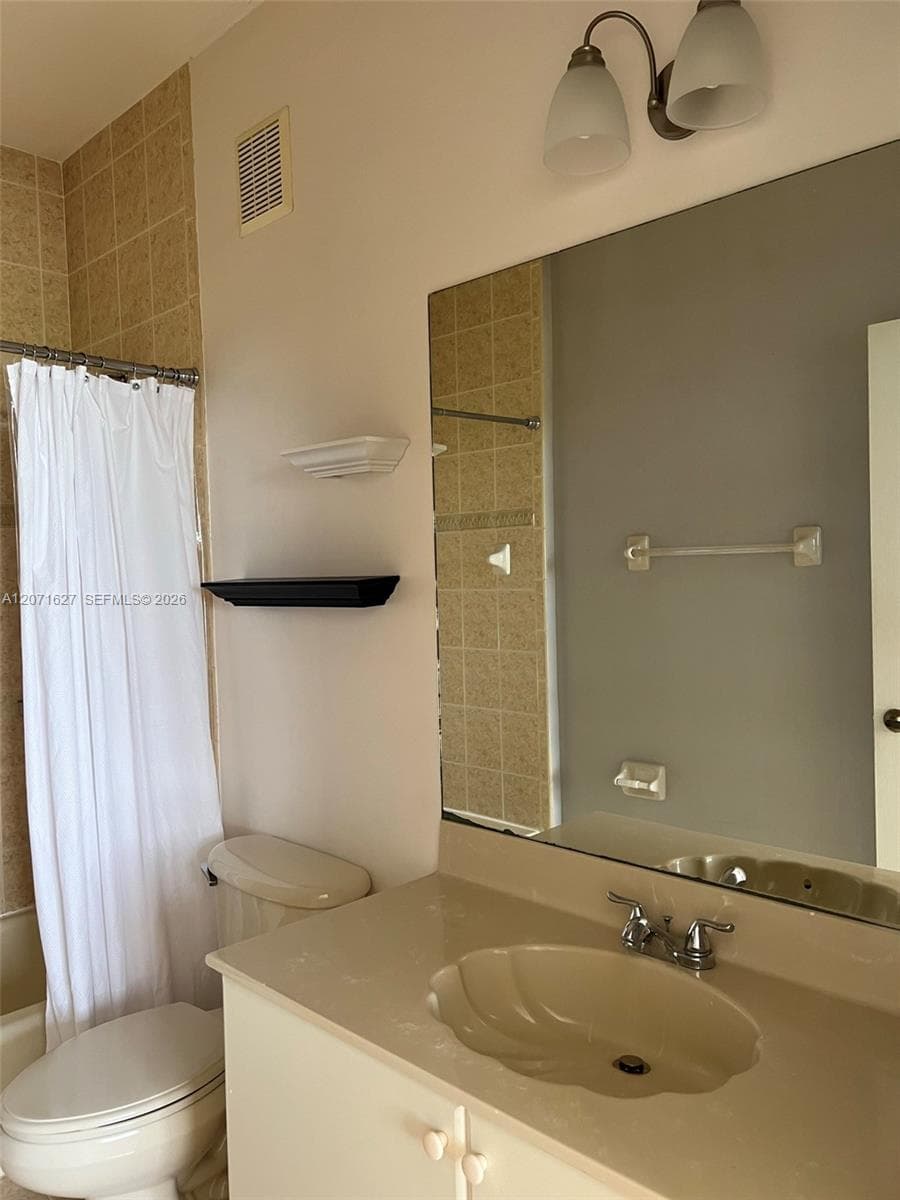 SHOMA HOMES AT COUNTRY CL · #203-4 in Hialeah - Photo 10