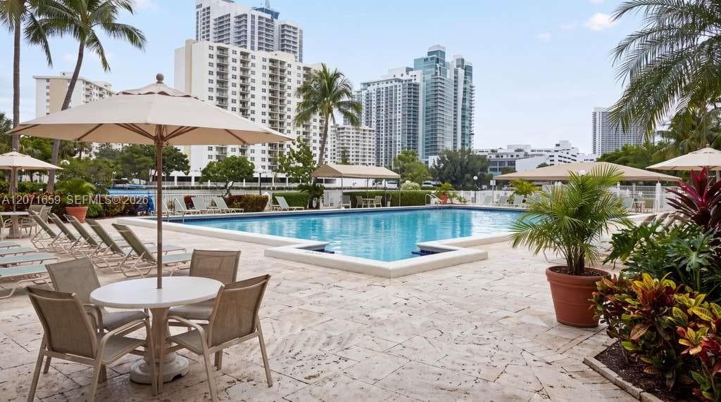 OCEANVIEW PARK CONDO · #511 in Hallandale Beach - Photo 1