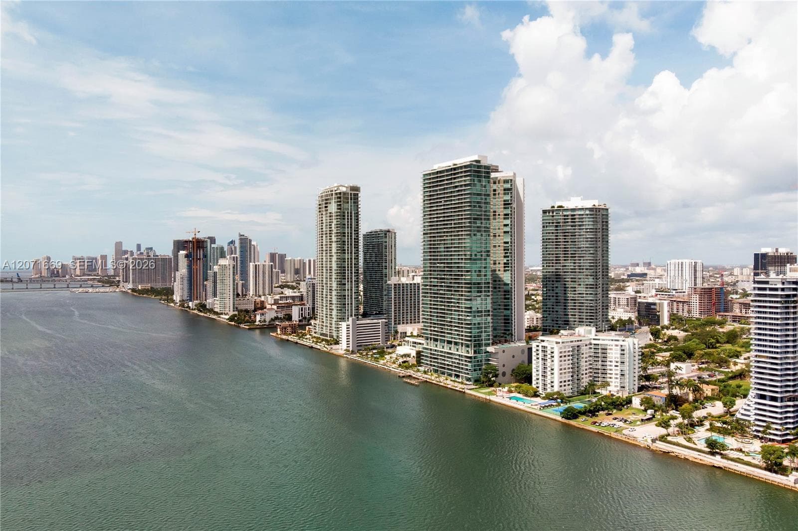 Paraiso Bayviews · #3304 in Miami - Photo 27