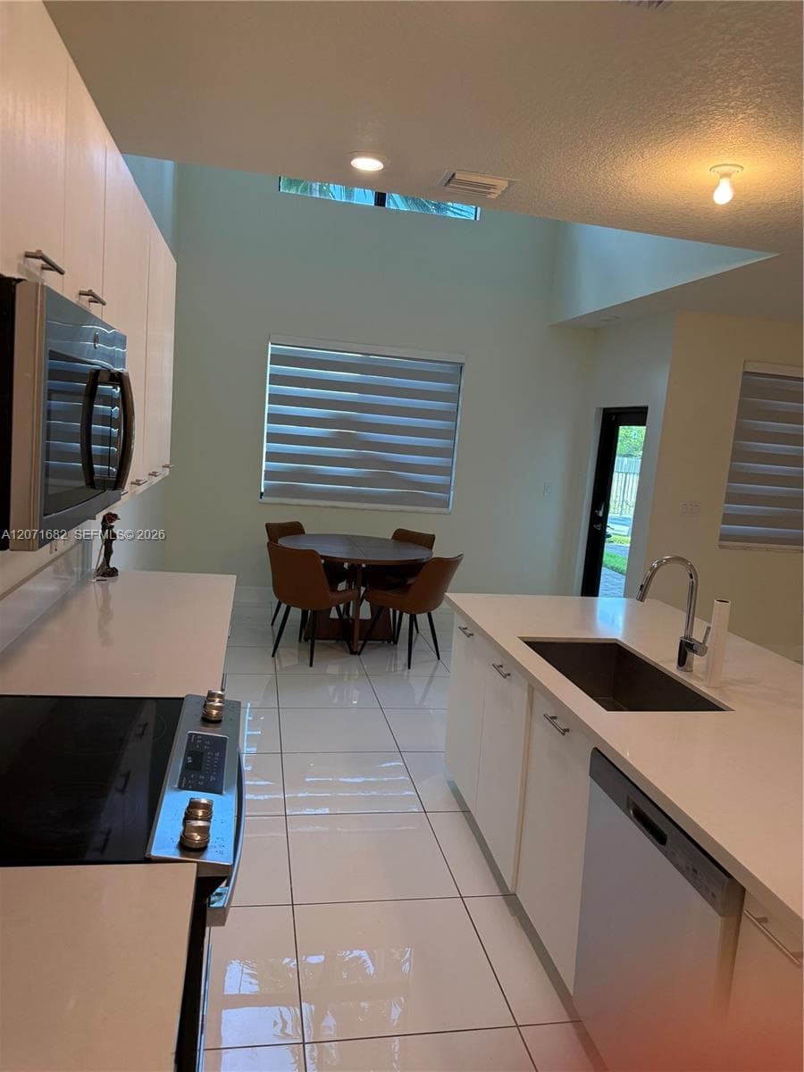 URBANA AT THE RESIDENCES · #16 in Doral - Photo 23