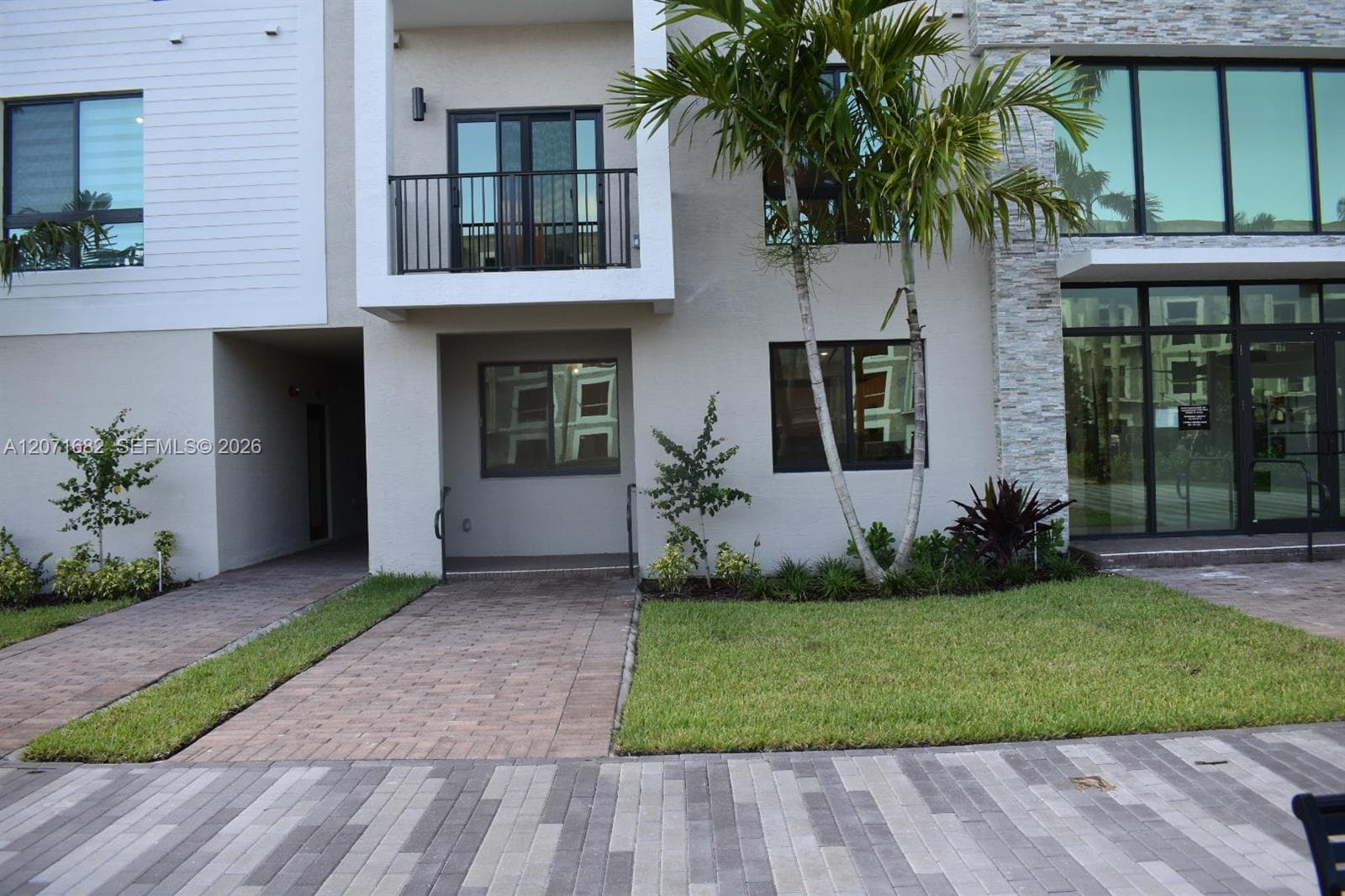 URBANA AT THE RESIDENCES · #16 in Doral - Photo 3