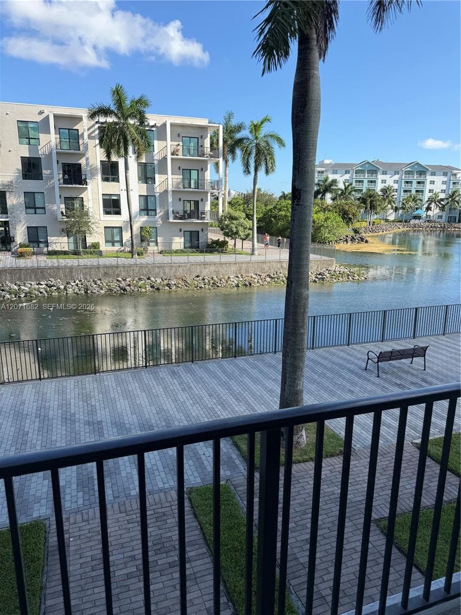URBANA AT THE RESIDENCES · #16 in Doral - Photo 39