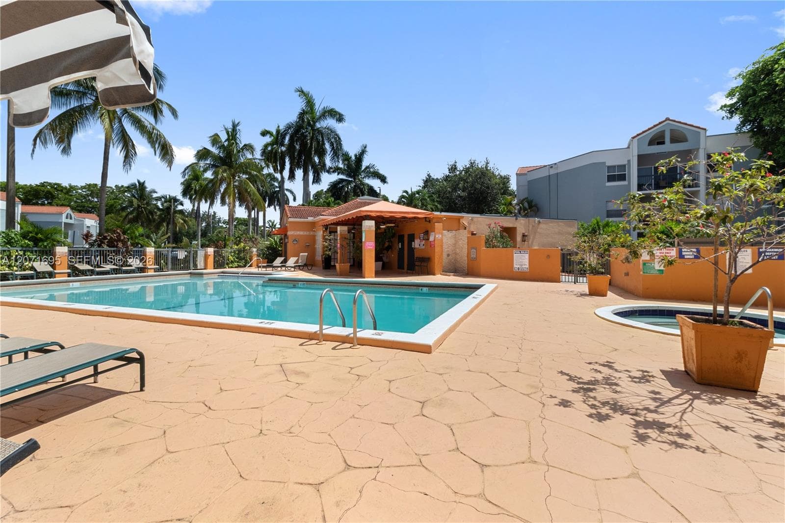 MEDITERRANEAN VILLAS · #305 in Hialeah - Photo 15