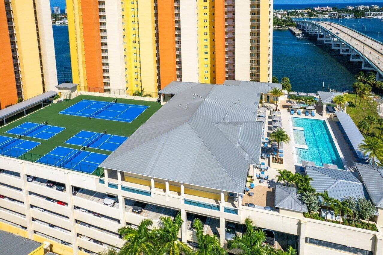 NEW Rooftop Amenities