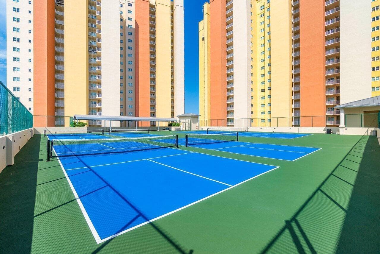 Pickleball courts 1 tennis