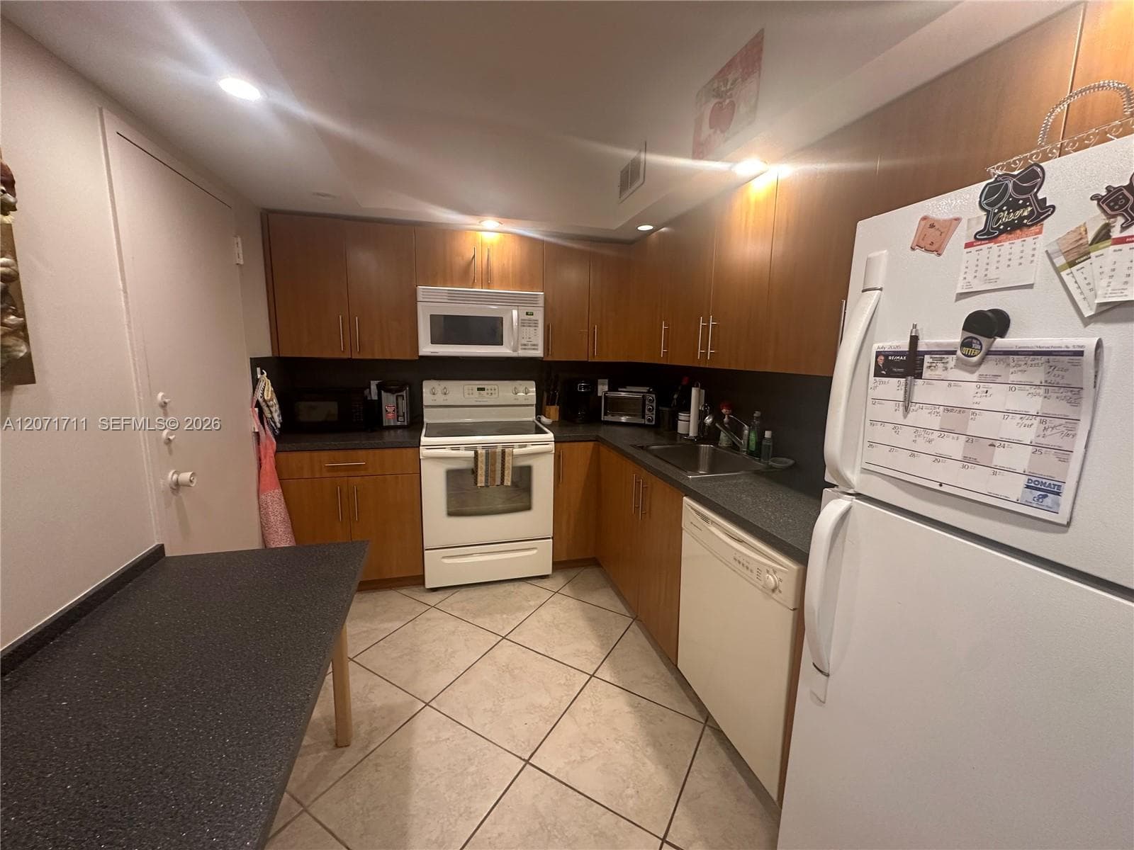 HEMISPHERES CONDO · #12B in Hallandale Beach - Photo 3