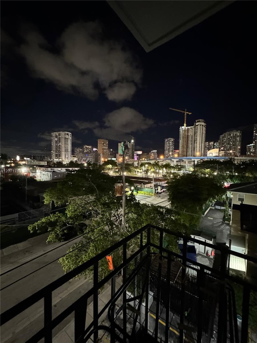 VILLA NAVARRA CONDO · #402 in Miami - Photo 31
