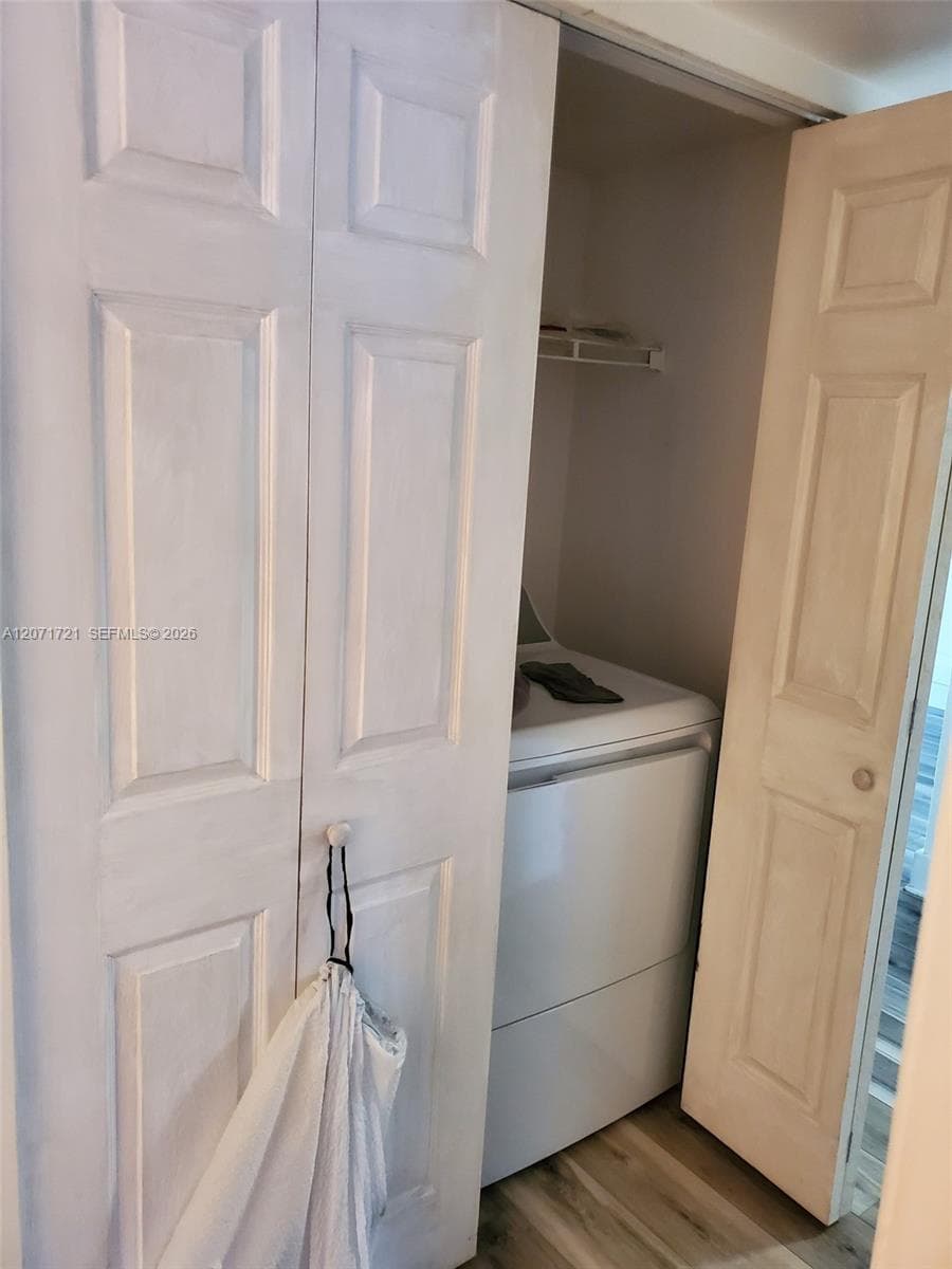 Washer & Dryer